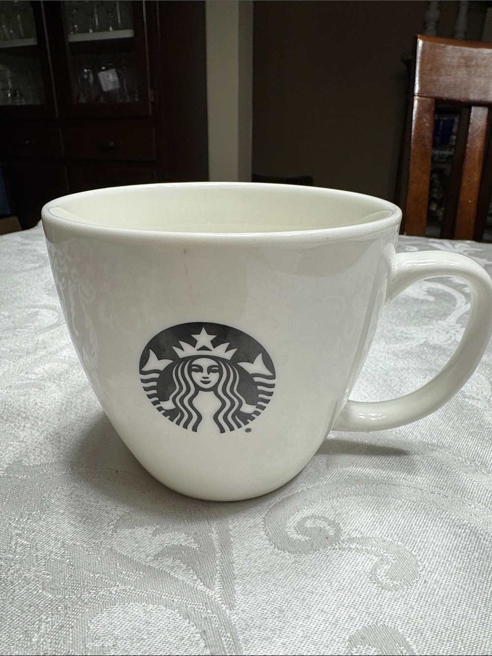Starbucks (retired) 2015 20 oz. Wide rim mug.